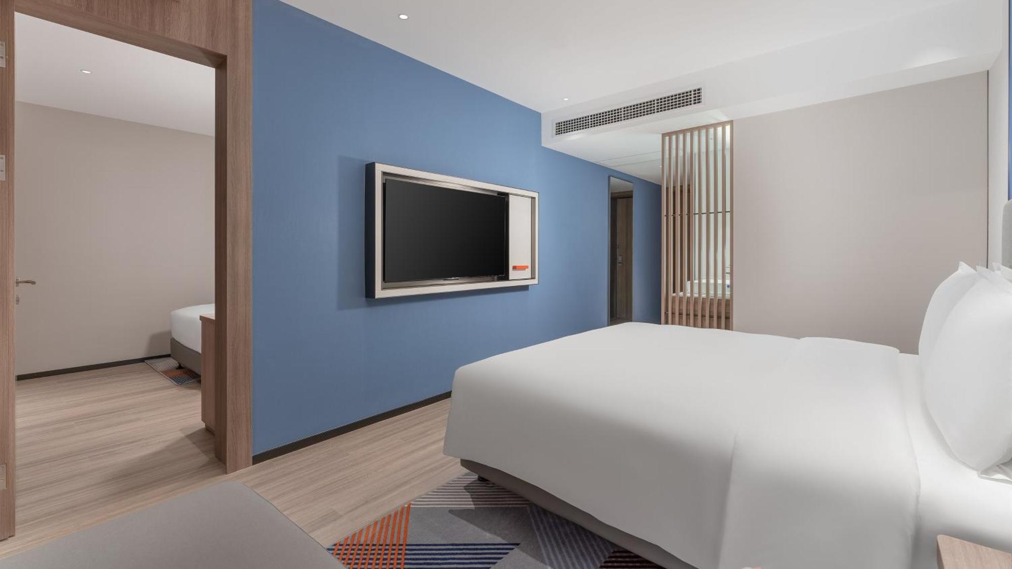 Holiday Inn Express Qingdao Shibei By Ihg Exterior foto